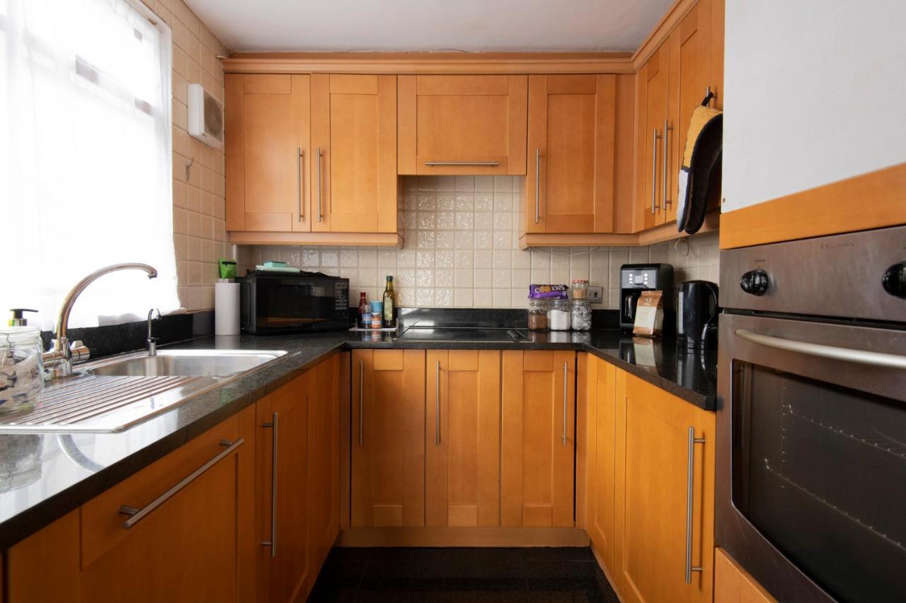 Fantastic 3 Bed Brighton House- Sleeps 6- Superfast Wifi And Garage Apartamento Exterior foto