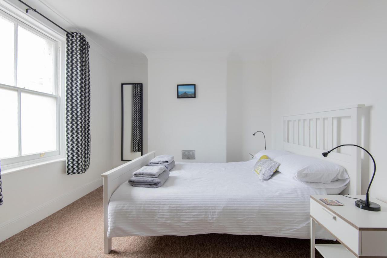 Fantastic 3 Bed Brighton House- Sleeps 6- Superfast Wifi And Garage Apartamento Exterior foto