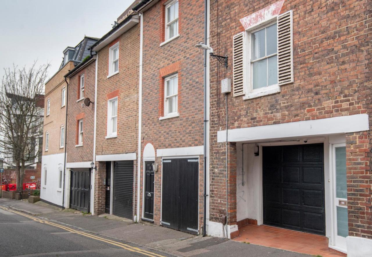 Fantastic 3 Bed Brighton House- Sleeps 6- Superfast Wifi And Garage Apartamento Exterior foto
